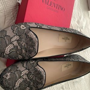 Valentino flats